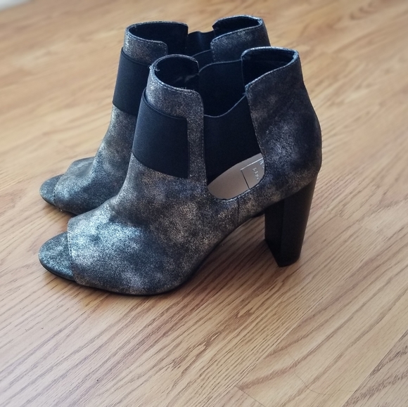 Kaari Blue Pewter Peep Toe Ankle Bootie - Picture 3 of 6